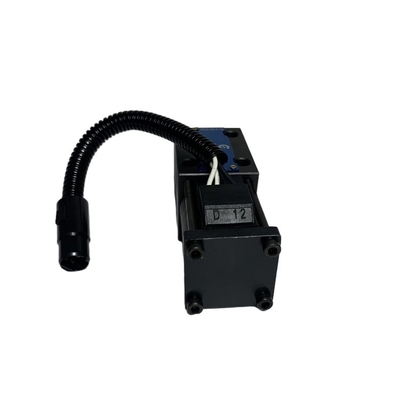 12V zawór magnetyczny dla FD20-30 CPCD20-30 KA-D12-42/12N53-82551 Części wózka widłowego 135L3-82001