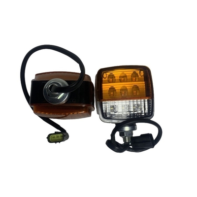 Z8610-12000 Światło główne uniwersalne 12-24V Światło skręcające dla wózka widłowego Model CPC D 10-100