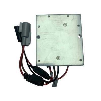 Biały konwerter prądu stałego 24V dla XIPD350 z OEM XIPD350-700400-001 Trwały i biały